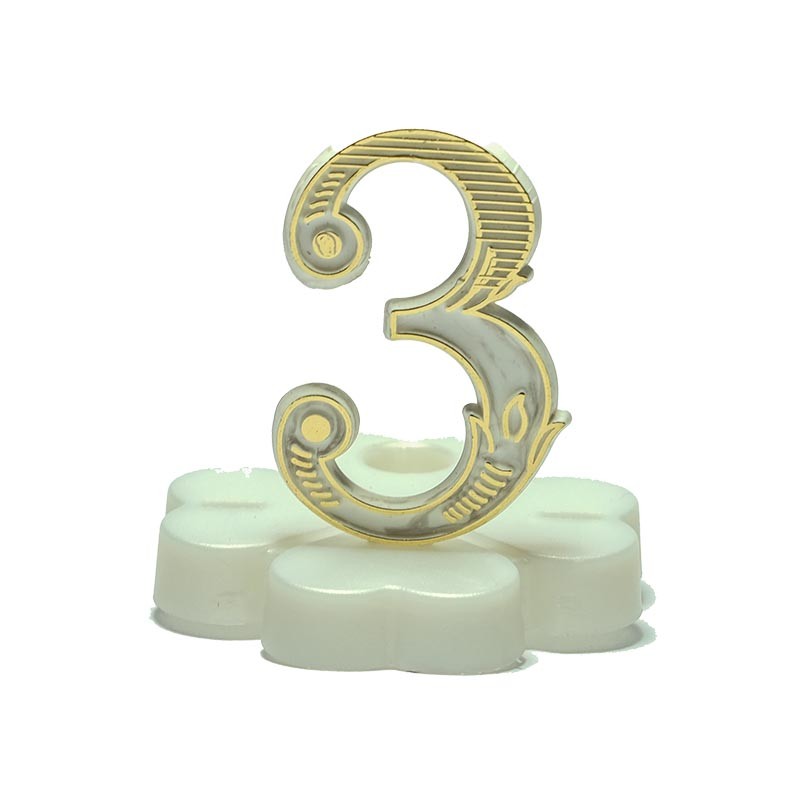 Numero 3 per torta compleanno