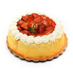 Torta Chantilly di fragole